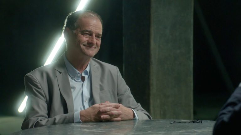 Espacios Personales: Mi Pasión por la Política se Desvanece – Encantado por Figuras Emblemáticas, Hoy Dudo de Mis Convicciones