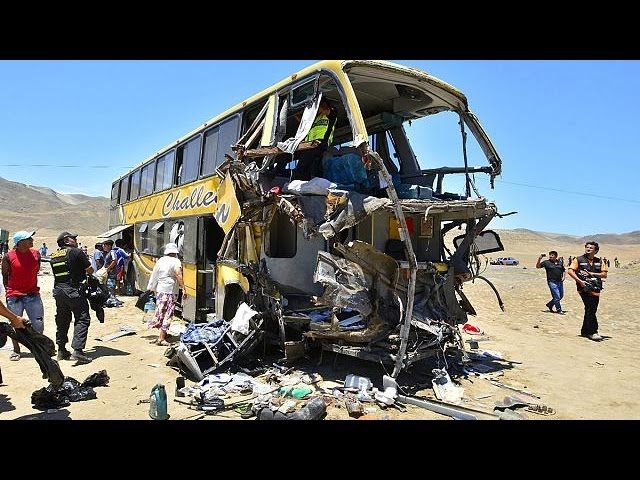 Accidente fatal con un camión deja tres víctimas en la carretera