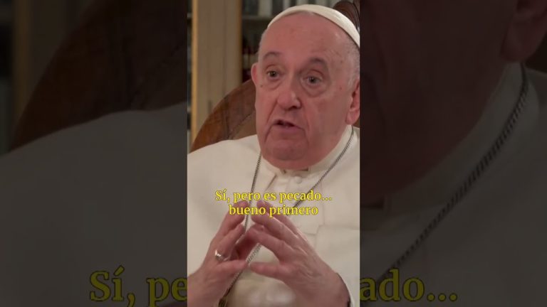 Controversia en el evento de la papa: declaraciones de la ex embajadora sobre la organización y su posterior intento de censura