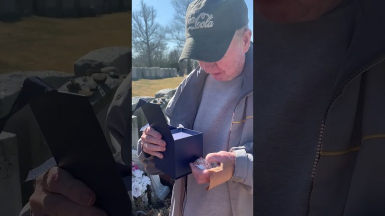 Halló a su madre sin vida en un pozo ciego al intentar llevarla al funeral de su padre