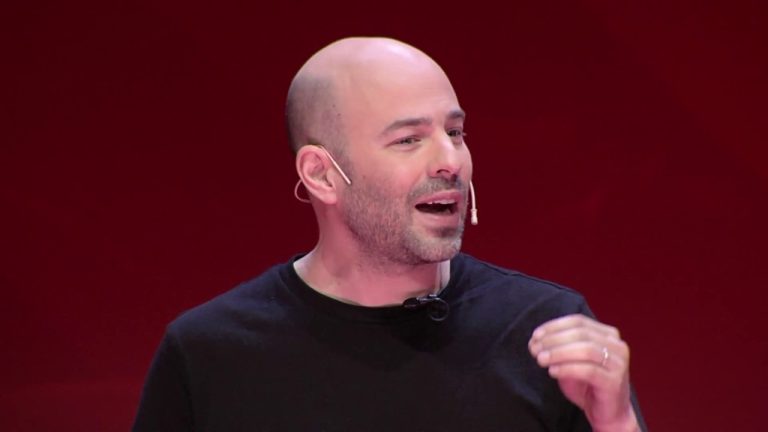 ¿Es beneficioso para los adolescentes usar inteligencia artificial en momentos de tristeza?