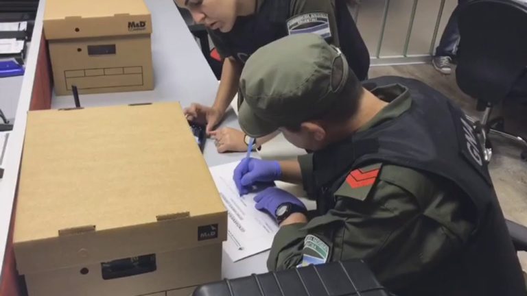 Detenido el l&iacute;der de La Salada por evasi&oacute;n, contrabando y lavado tras m&uacute;ltiples allanamientos