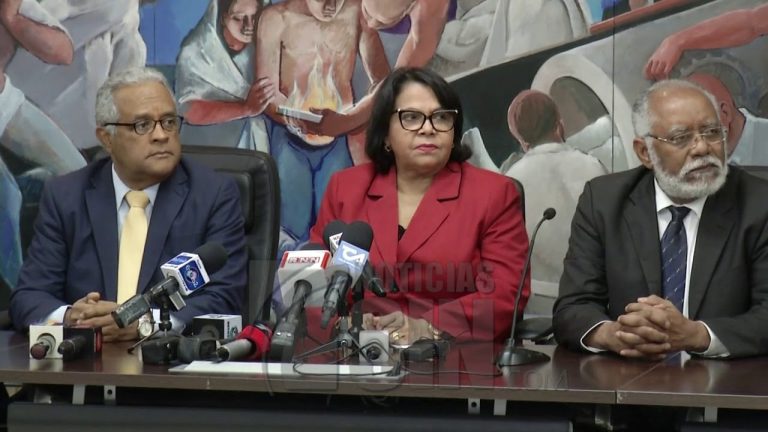 Detectan posible fraude en examen de residencias médicas, informa el ministerio de salud