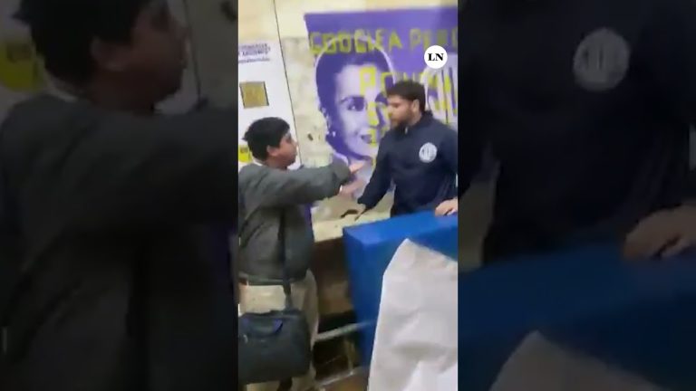Conflicto entre estudiantes peronistas y libertarios en la facultad de derecho de la uba por una pintada