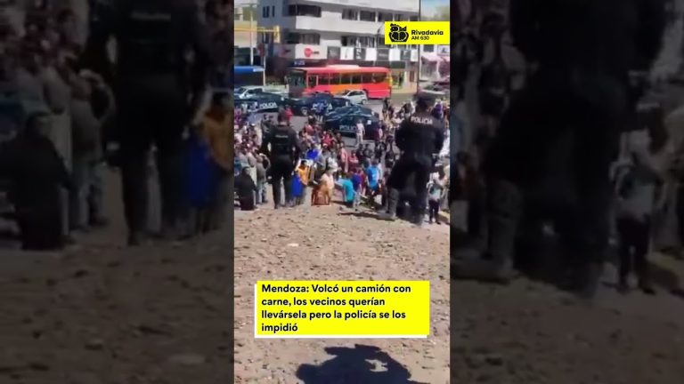 Accidente de camión refrigerado en Mendoza provoca disturbios; la policía dispersa a residentes con gases y balas de goma tras intento de saqueo de carne