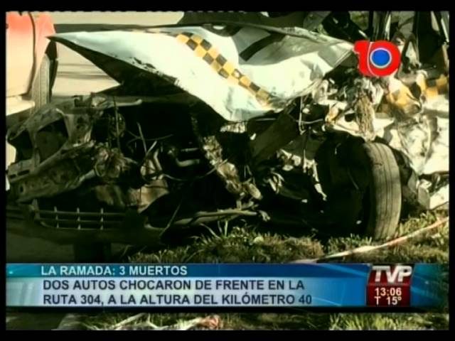 Asombroso accidente en Tucumán: tres en moto colisionan con carro a caballo, caen bajo auto y salen ilesos