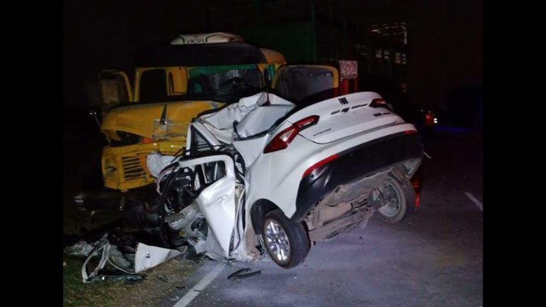 Dos muertos tras accidente de avioneta en show a&eacute;reo en C&oacute;rdoba