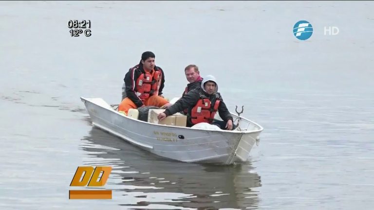Adolescente desaparecido tras accidente en el río Paraná mientras paseaba en canoa con amigos