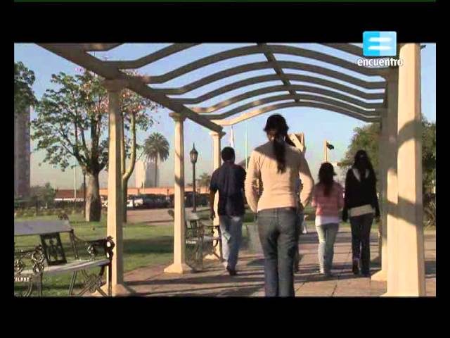 Un docente de Tucumán transformó su taller en un centro solidario