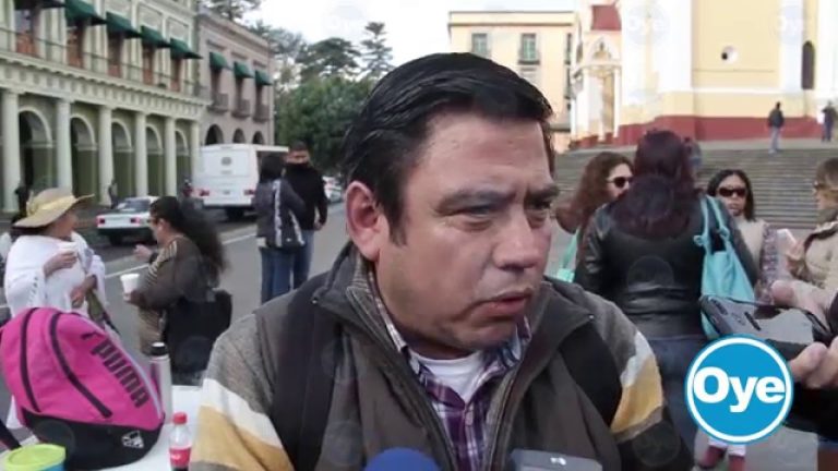 Sancionan a dos líderes sindicales de docentes por bloquear el tráfico durante manifestación