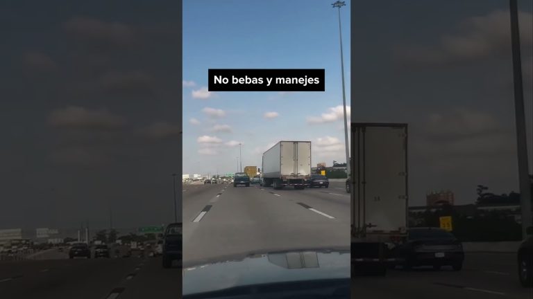 Conductor ebrio pierde el control de su camioneta en La Plata y un factor evita daños mayores en una vivienda