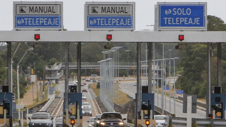 Requisitos para recorrer las carreteras uruguayas: disponible el nuevo pase de peajes para turistas internacionales