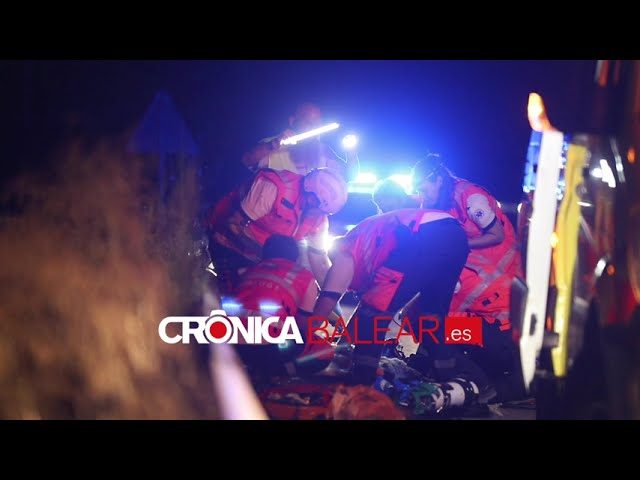 Accidente en autopista: hombre resulta herido al atravesar varios carriles y chocar con el guardarail