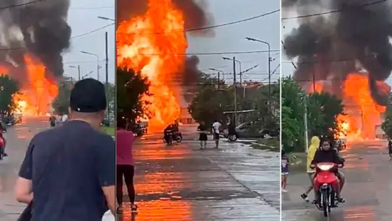 Caos y enormes llamas tras incendio en dep&oacute;sito de cilindros de gas en Tucum&aacute;n