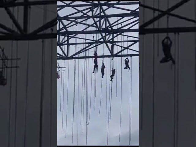 Desplome de andamio en obra de Villa Crespo provoca da&ntilde;os en el techo de una vivienda y en su tanque de agua