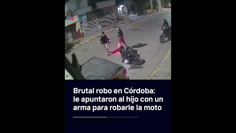 Hombre en C&oacute;rdoba escapa de secuestradores saltando del auto tras ser capturado al intentar una compra por redes sociales