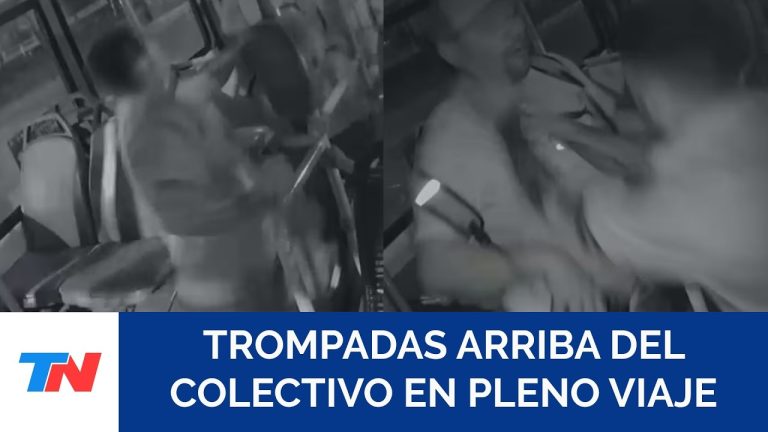 Chofer enfrenta a pasajero y abandona el autob&uacute;s en movimiento