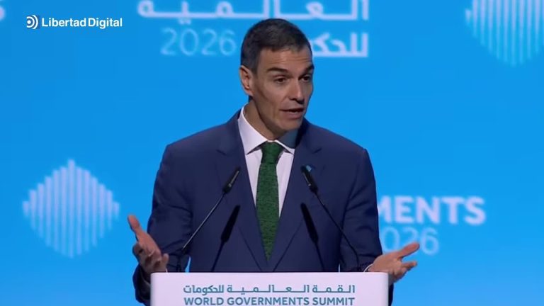 El Gobierno español fortalece las normativas en redes sociales para proteger a los menores