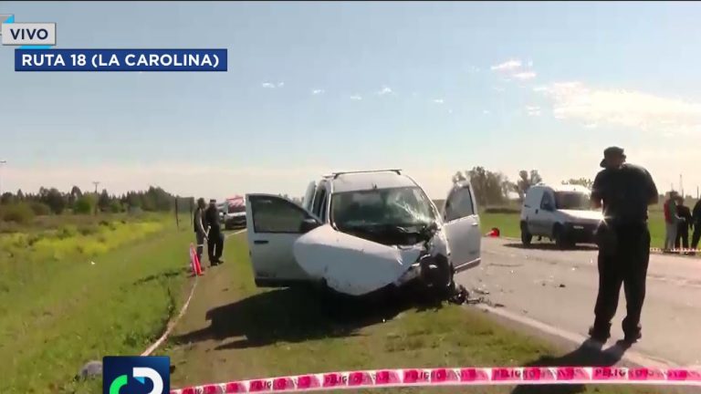 Fatal accidente en la ruta entre Rosario y Santa Fe: dos fallecidos tras colisión entre un autobús penitenciario y una camioneta.