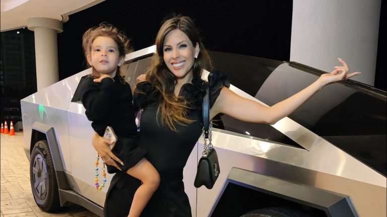 Conductor huye tras colisión de camioneta en sentido contrario en ruta: accidente involucra a Barby Franco y Sarah Burlando