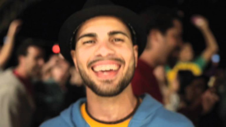 El cl&aacute;sico desayuno de caf&eacute; con leche, pan y mantequilla est&aacute; cambiando