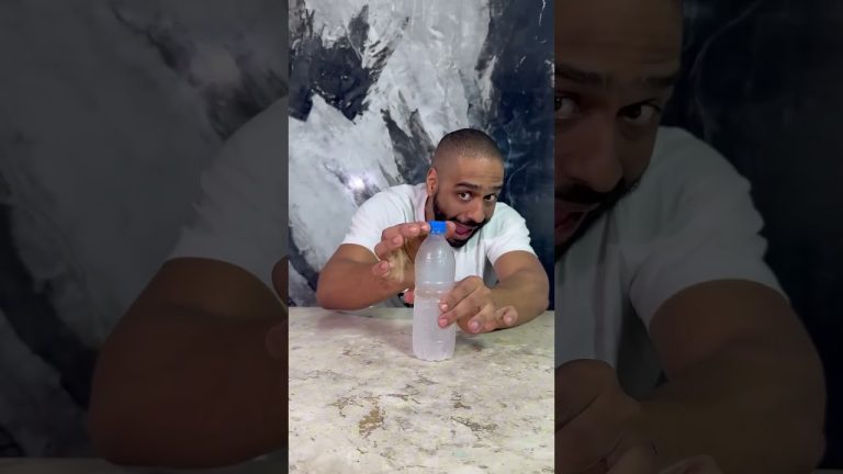 Un estudiante realiza experimento, una botella estalla y el colegio es evacuado