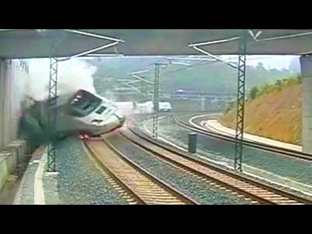 Descubren imágenes inéditas del choque entre el tren y el coche de una conocida figura televisiva.