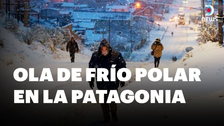 Fr&iacute;o extremo paraliza el sur con temperaturas &aacute;rticas y miles de camiones atrapados por cierres hacia Chile