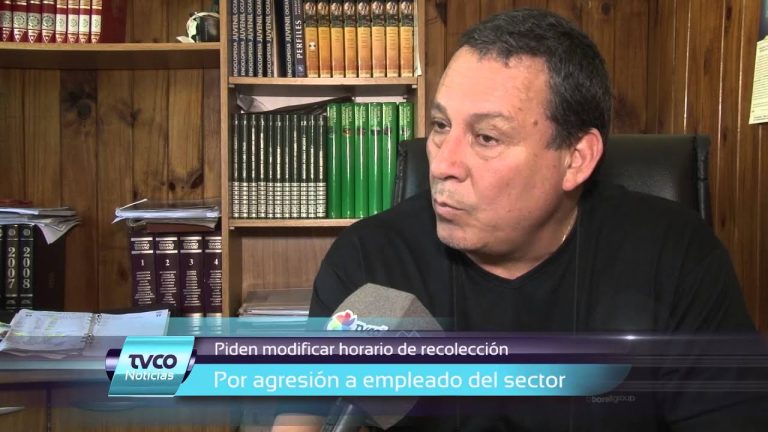Captura a trabajadores incumpliendo horario de basura y responden con agresión