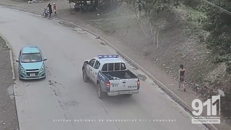 Fallece el peatón atropellado por un vehículo policial que respondía a una emergencia del 911 en Buenos Aires